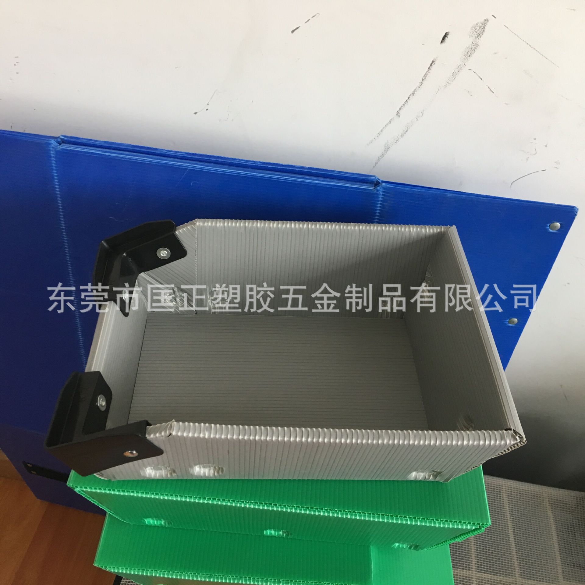 中空板斜口周转箱5MM中空板 塑料PP板斜口箱