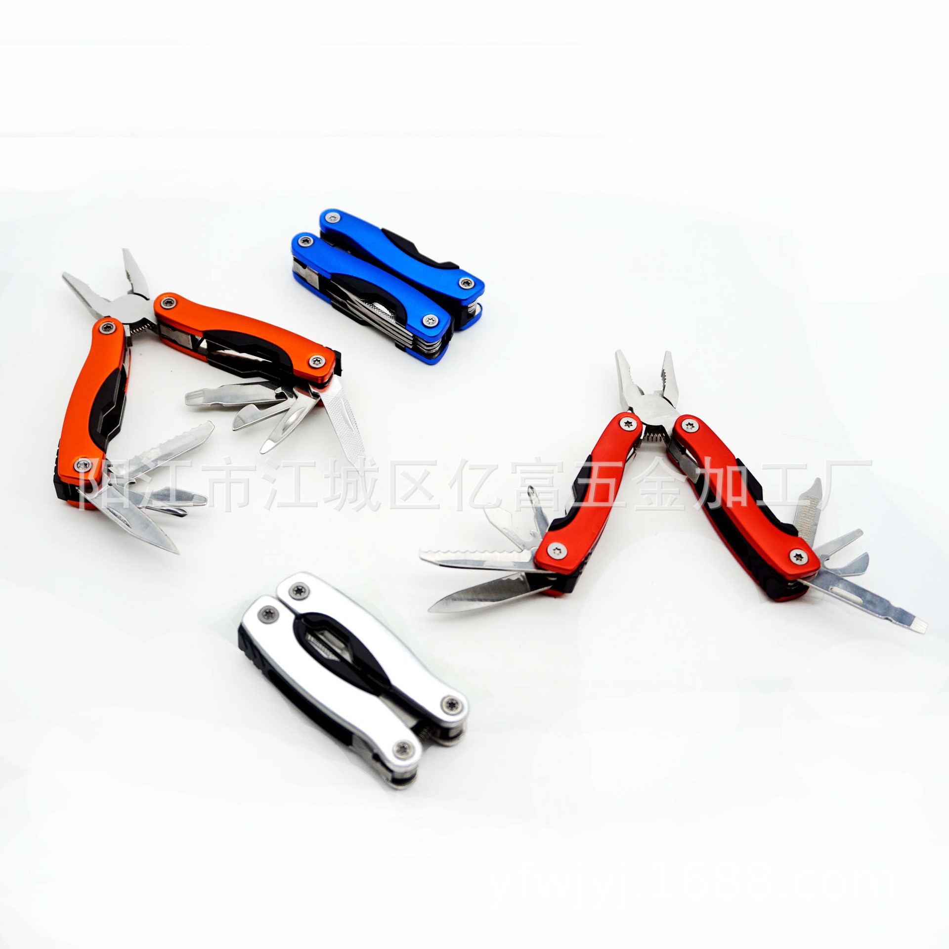 供应多功能AA3钳子不锈钢多用折叠钳子户外野营钳子