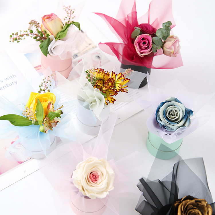 Nuevo Online Celebrity Mini cubo redondo Cubo de flores Palma sola rosa Caja redonda pequeña caja de flores caja de regalo flor material de embalaje