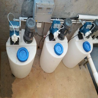 泳池水质在线自动分析监控设备 混凝剂消毒剂 PH调节加药系统装置