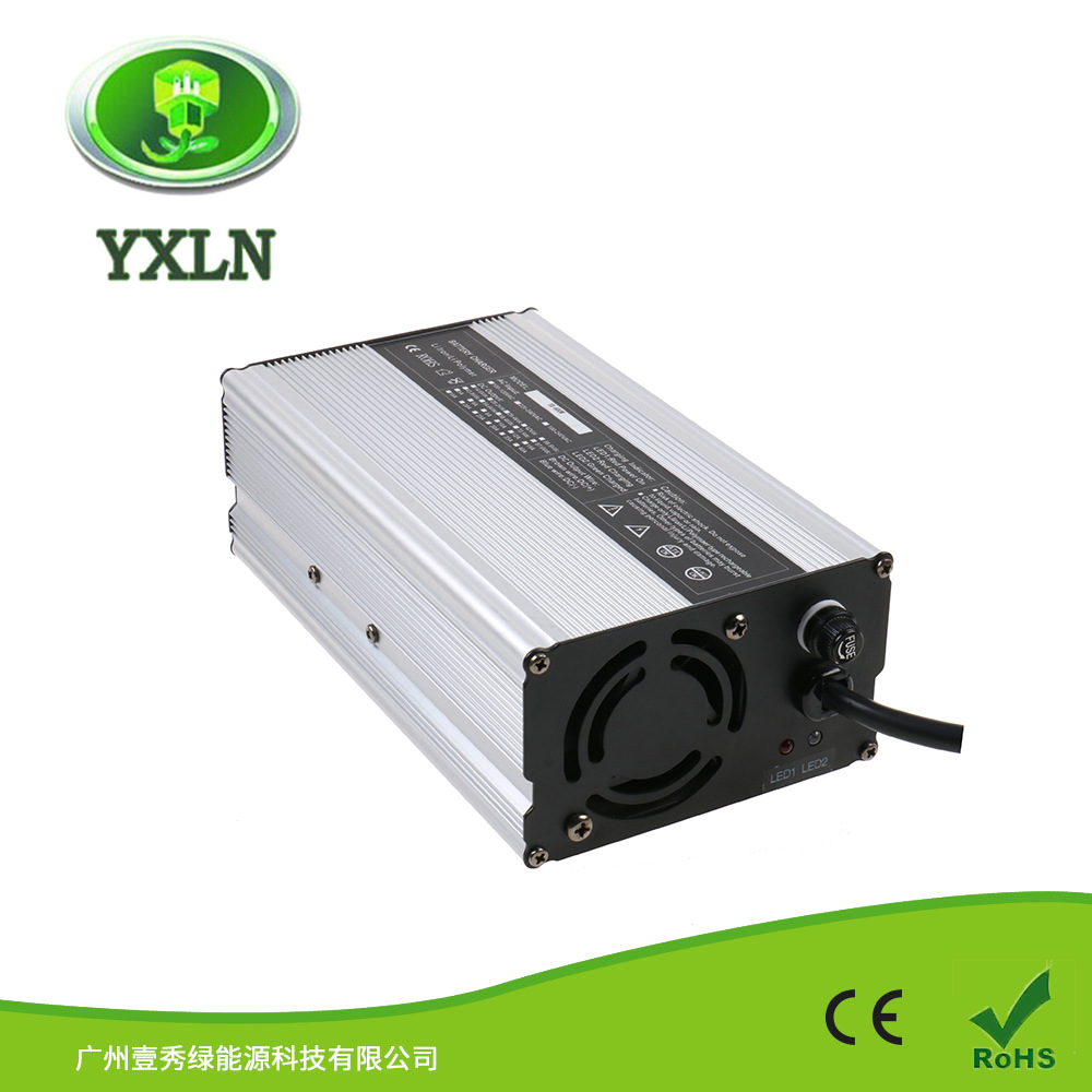 24V18A扫地机充电器29.4V18A锂电池充电器铅酸充电器