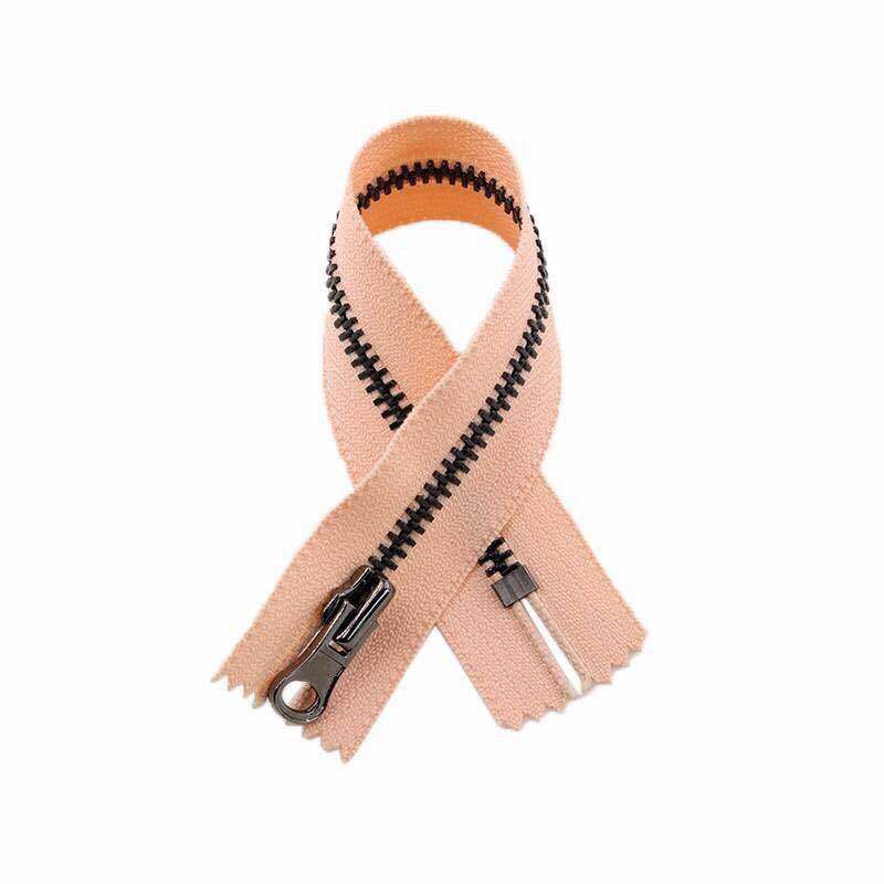 No. 3 No. 5 Black Copper Open Tail Closed Tail Metal Series Zipper Factory Direct Supply Any Color Sample Suitcase Hardware No. 3 No. 5 Black Copper Open Tail Closed Tail Metal Series Zipper Factory Direct Supply Any Color Sample Suitcase Hardware