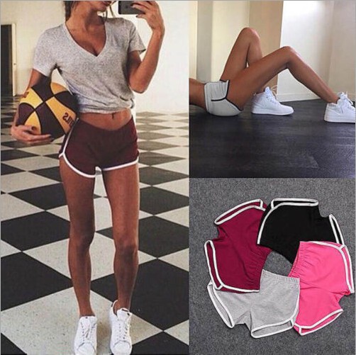 2020 European and American Foreign Trade Sports Shorts Women's Home Leisure Solid Color Fashion Yoga Beach Pants Candy Color Hot Pants