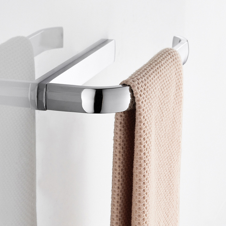 Galvanoplastia cromo plata brillante simple latón anillo de toalla Barra de baño Baño colgante de hardware precio al por mayor