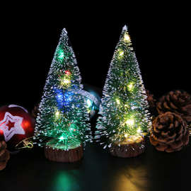 绿色雪松LED灯发光松针树圣诞装饰品桌面摆件礼物 迷你小圣诞树