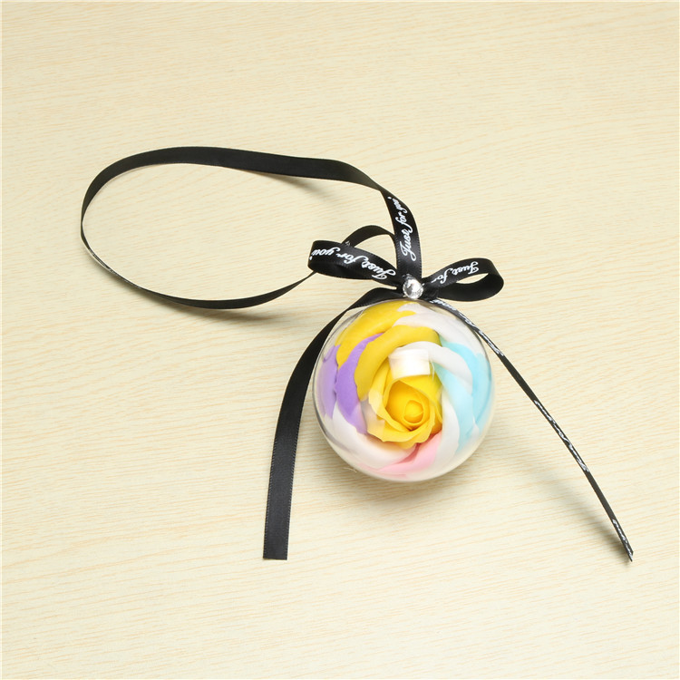 4 색 노란색 선물 상자 없음