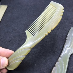 17厘米黃牛角精品長柄雕刻梳圓柄瘦圓柄深雕刻黃牛角梳子