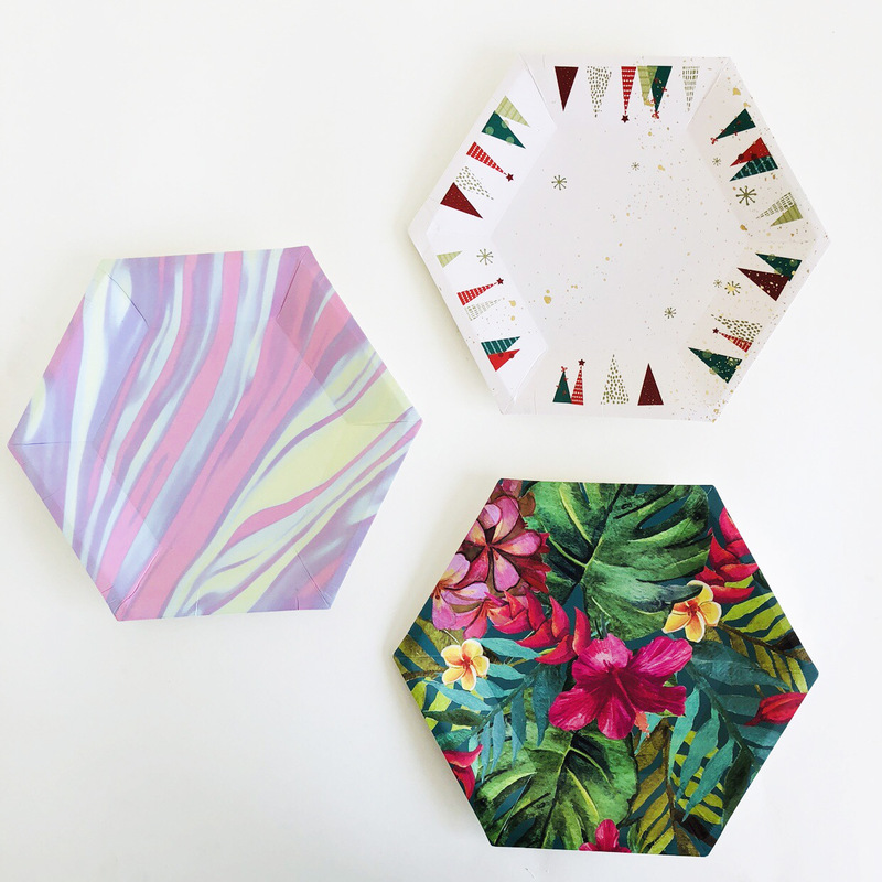 Disposable Paper Plate High-end Party Environmental Protection Tableware Party Party Waterproof Dish Cake Plate 8-person Paper Cup Tissue Disposable Paper Plate High-end Party Environmental Protection Tableware Party Party Waterproof Dish Cake Plate 8-person Paper Cup Tissue