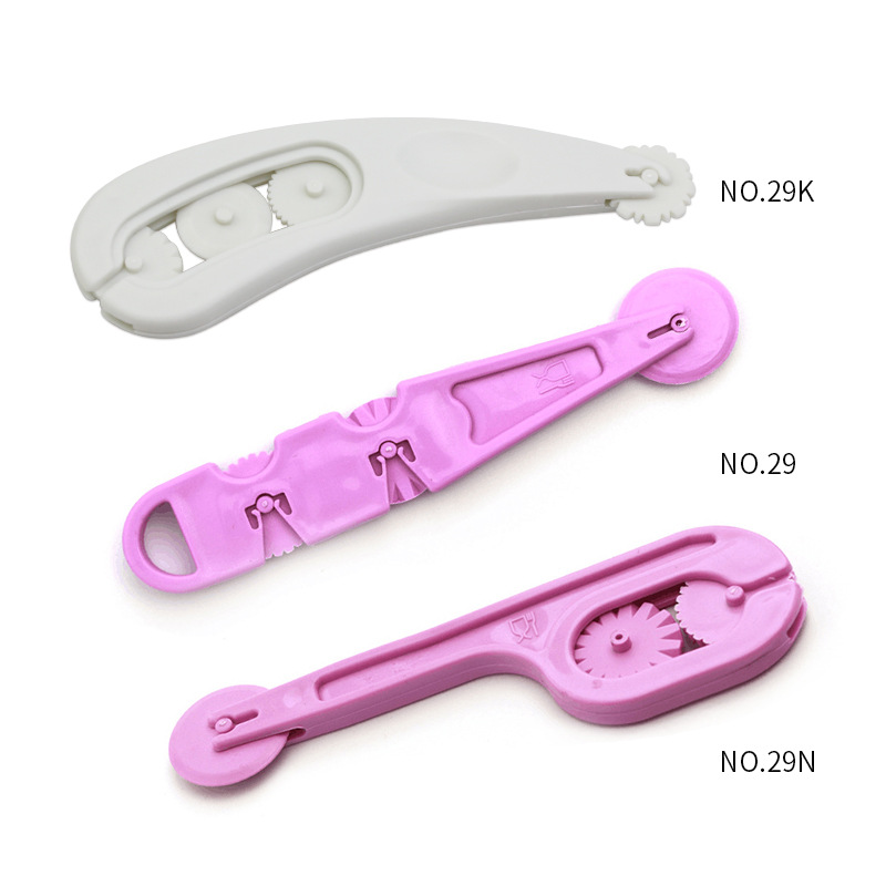 Venta caliente transfronteriza nuevo rodillo fondant que forma el cuchillo repujado cuchillo de corte de cerámica cuchillo fábrica lote mezclado