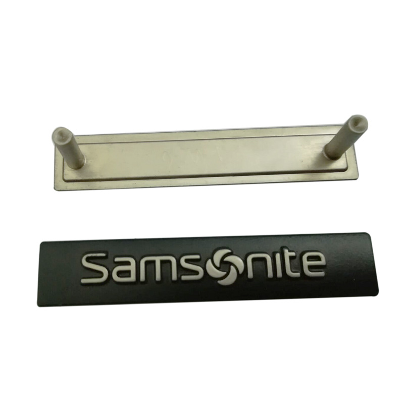 佛山锌合金压铸厂锌合金电镀标牌丝印冲压腐蚀不锈钢铭牌加工制定