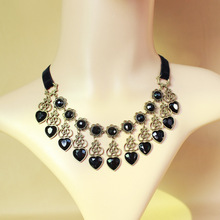 原创欧美跨境项圈哥特复古蕾丝水晶桃心女锁骨颈链蕾丝项链锁骨链