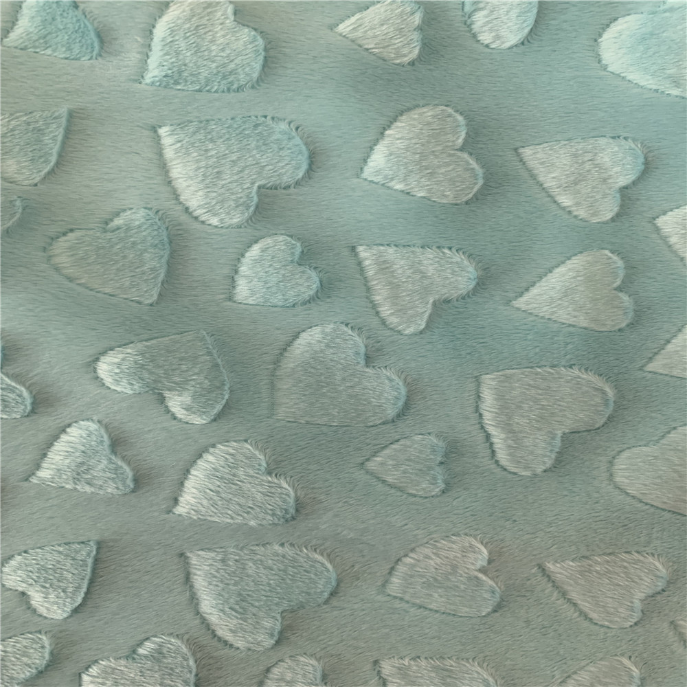 厂家大量供应刷花压花超柔  毛毯面料 压泡 印花 毛绒面料毛绒布