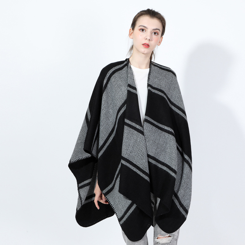 2024 new black white herringbone striped slit shawl cape, fashionable and simple quality cross mirror_viptrois.com