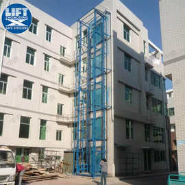 室外贴墙导轨式5吨液压升降货梯 2吨固定升降平台 3吨简易货梯