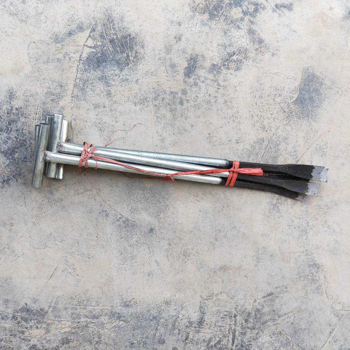 挖笋神器85cm挖土农具园林铲锹加厚农用挖地沟螺纹钢锻打笋锹钢铲