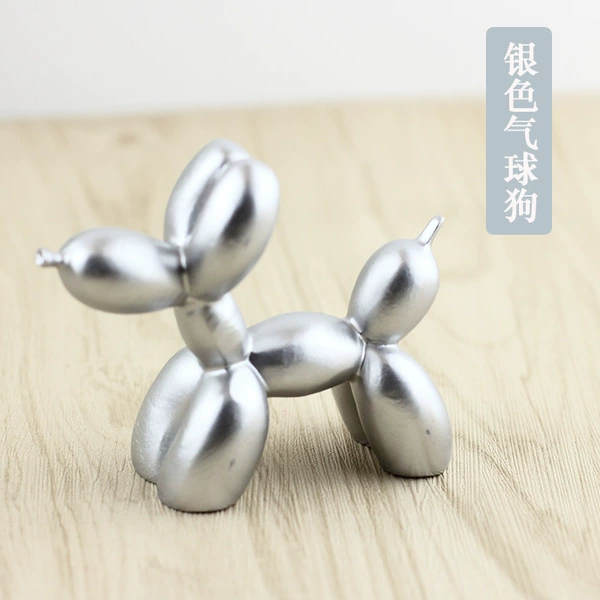 Silver balloon