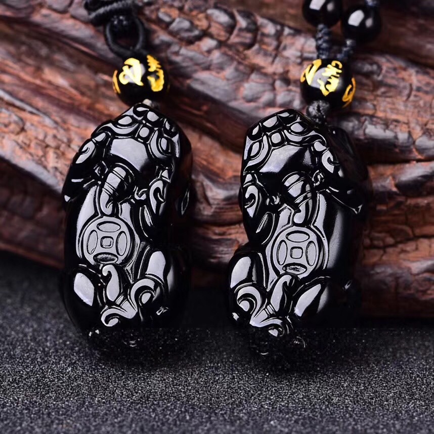 天然纯黑黑曜石光面大一钱貔貅吊坠男女款时尚皮休项链