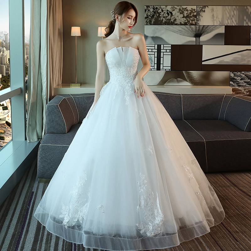Vestido de novia nupcial trailing pequeño 2024 nuevo tubo blanco Top encaje simple Hada temperamento Mori vestido de novia
