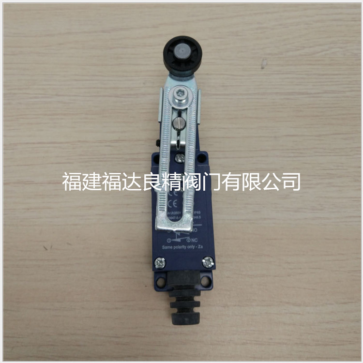 限位开关 行程开关XCE181