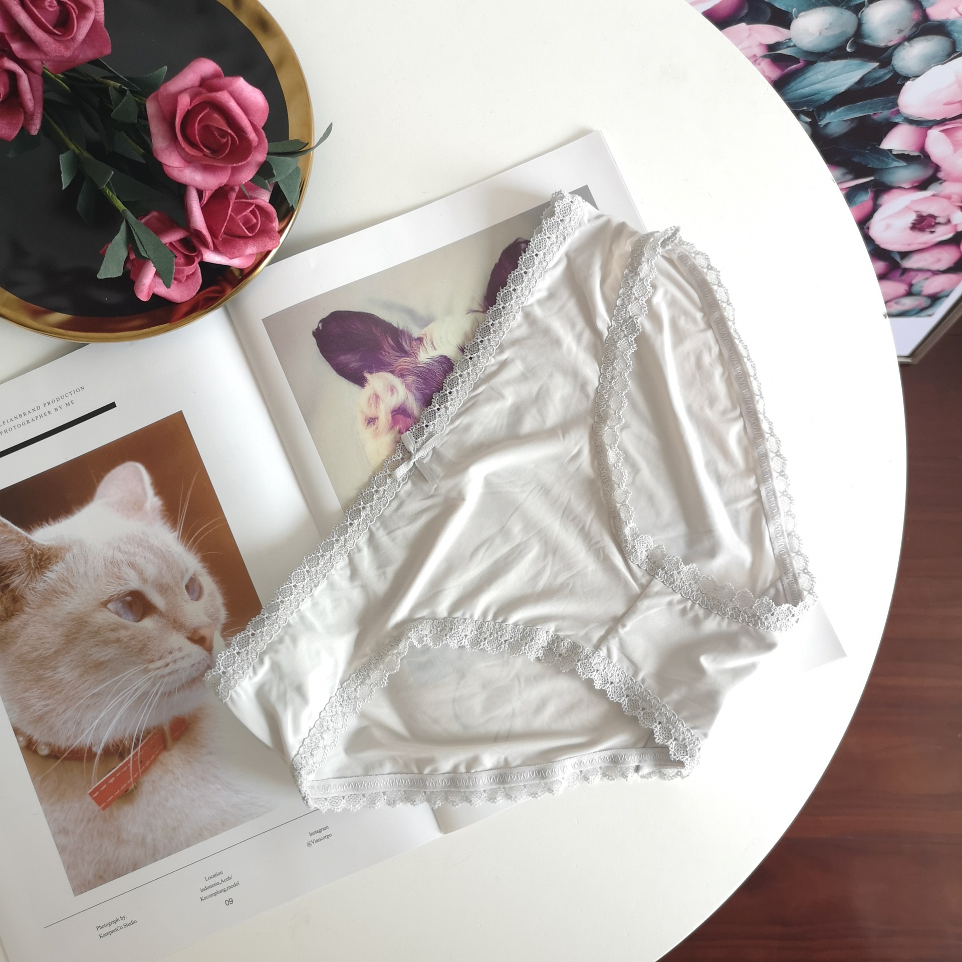 INS estilo cómodo color sólido simple cintura media estudiante ropa interior de seda de hielo verano de las Mujeres Nuevo estilo japonés Dalian caliente