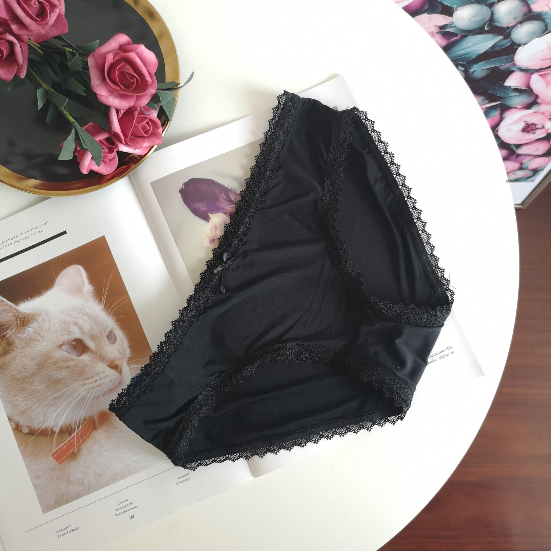 INS estilo cómodo color sólido simple cintura media estudiante ropa interior de seda de hielo verano de las Mujeres Nuevo estilo japonés Dalian caliente