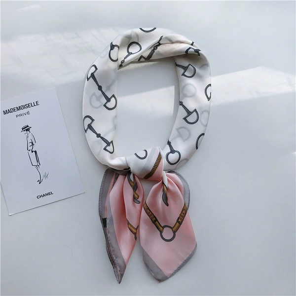 Pink chain