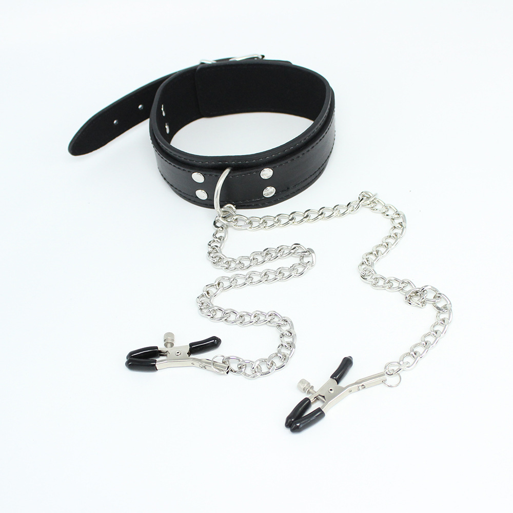 Tienda de la fábrica al por mayor juguetes sexuales collar de cuero cuello cubierta pecho clip cuello cadena pecho clip micrófono clip tracción perro cadena