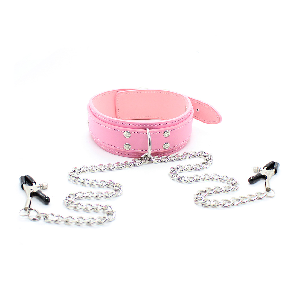 Tienda de la fábrica al por mayor juguetes sexuales collar de cuero cuello cubierta pecho clip cuello cadena pecho clip micrófono clip tracción perro cadena