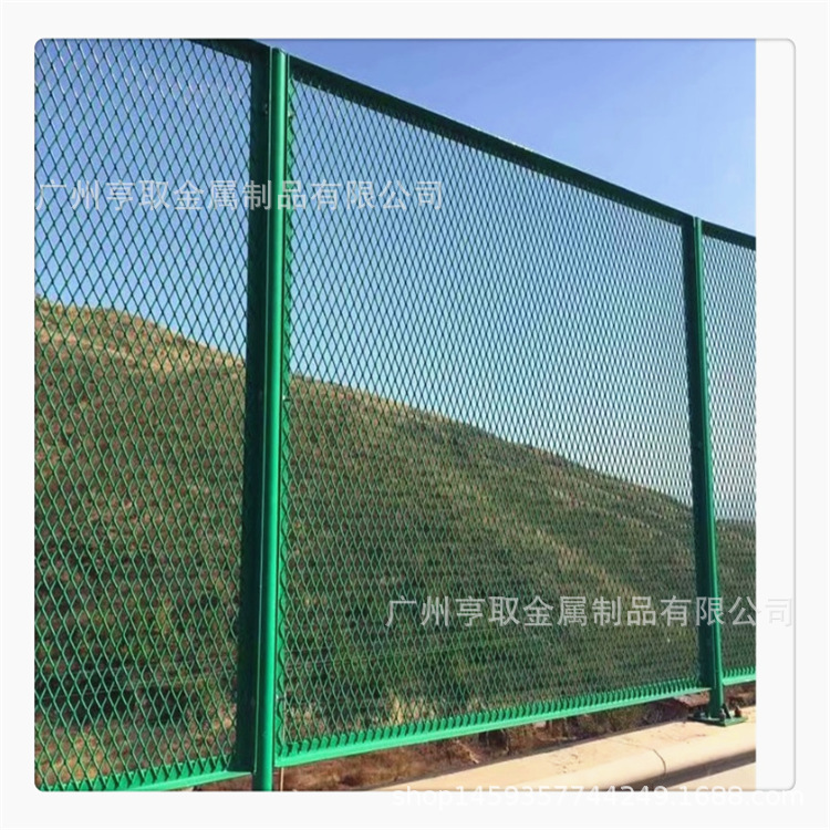 厂家生产高速桥梁防护抛护栏网隔离桥梁防眩网铁丝网价格优惠