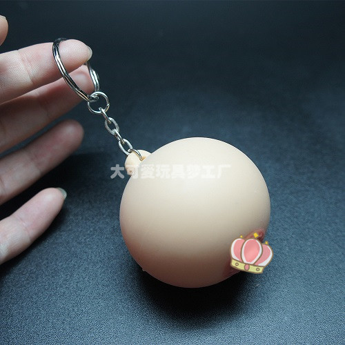 Spot 5cm breast keychain small breast small Mimi hanging buckle spoof chest mini funny fake Mimi