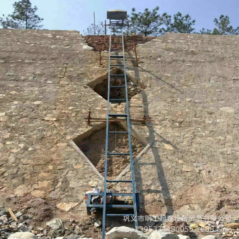 热销推荐 明工爬山虎小吊机 郑州爬山虎上料机 斜坡陡坡上料工具