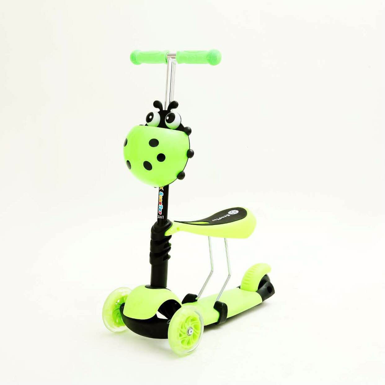 Nuevo tres en un escarabajo scooter de los niños scooter de moda ajustable de tres ruedas