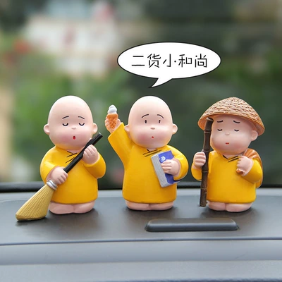Creative Car Dashboard Little Monk Figurine Resin Craft Handmade Cute Car Interior Decoration (Car ornaments) - second-goods-monk-1-set
