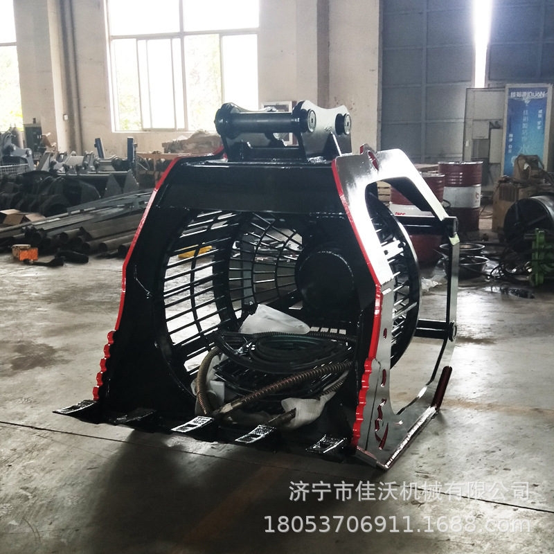 现货优惠挖掘机垃圾筛分斗管道回填 pc200lc挖机筛分斗 旋转筛网