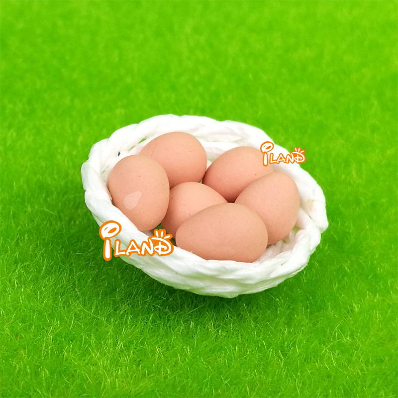 DIY doll house dollhouse mini outdoor garden scene Villa simulation a basket of eggs (six)