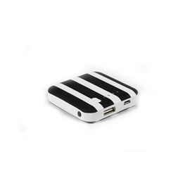 U盘;手机充电器;手机数据线