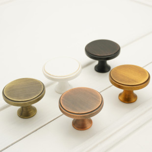 �ο׈A�����ֺ�ɫ���~�����T��ɫ������F�����s�͹żҾ����T