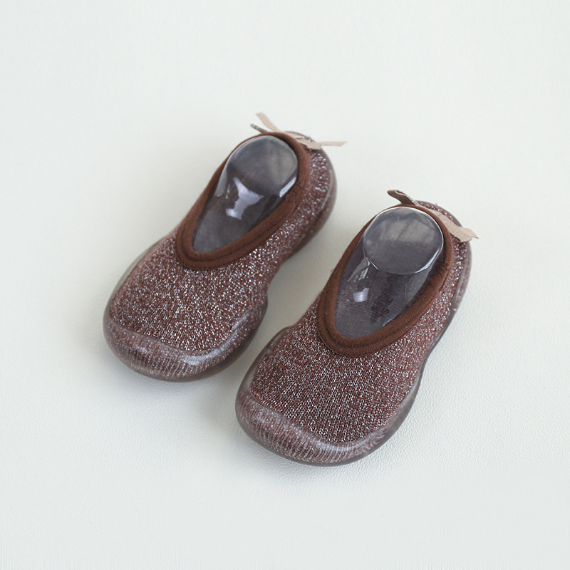 Primavera, verano y otoño zapatos de piso de bebé y Calcetines antideslizantes de fondo suave zapatos de niño peinados de algodón de silicona boca baja calcetines de los niños zapatos de desgaste exterior