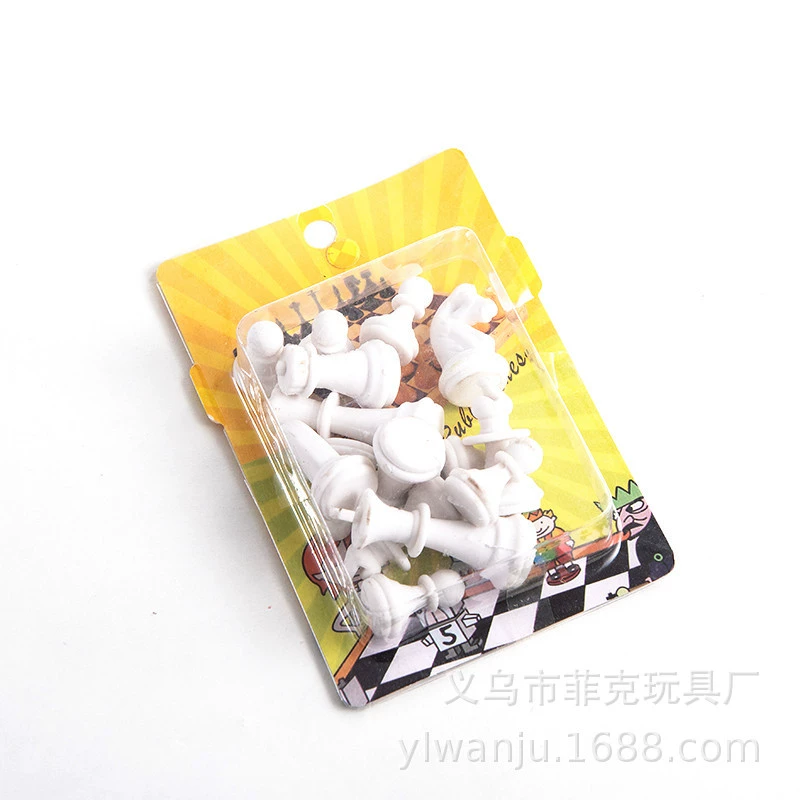 Шахматный ластик в штучной упаковке Шахматы Ученики кампуса Популярные игрушки Конкурс Призы