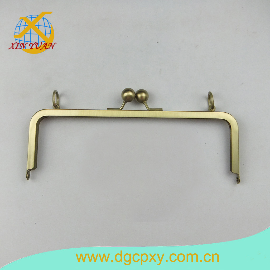 生产钱包铰，手袋箱包五金配件，包夹口金配件