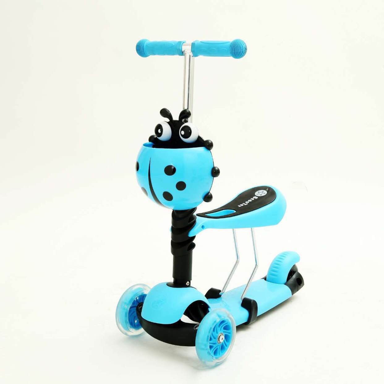 Nuevo tres en un escarabajo scooter de los niños scooter de moda ajustable de tres ruedas