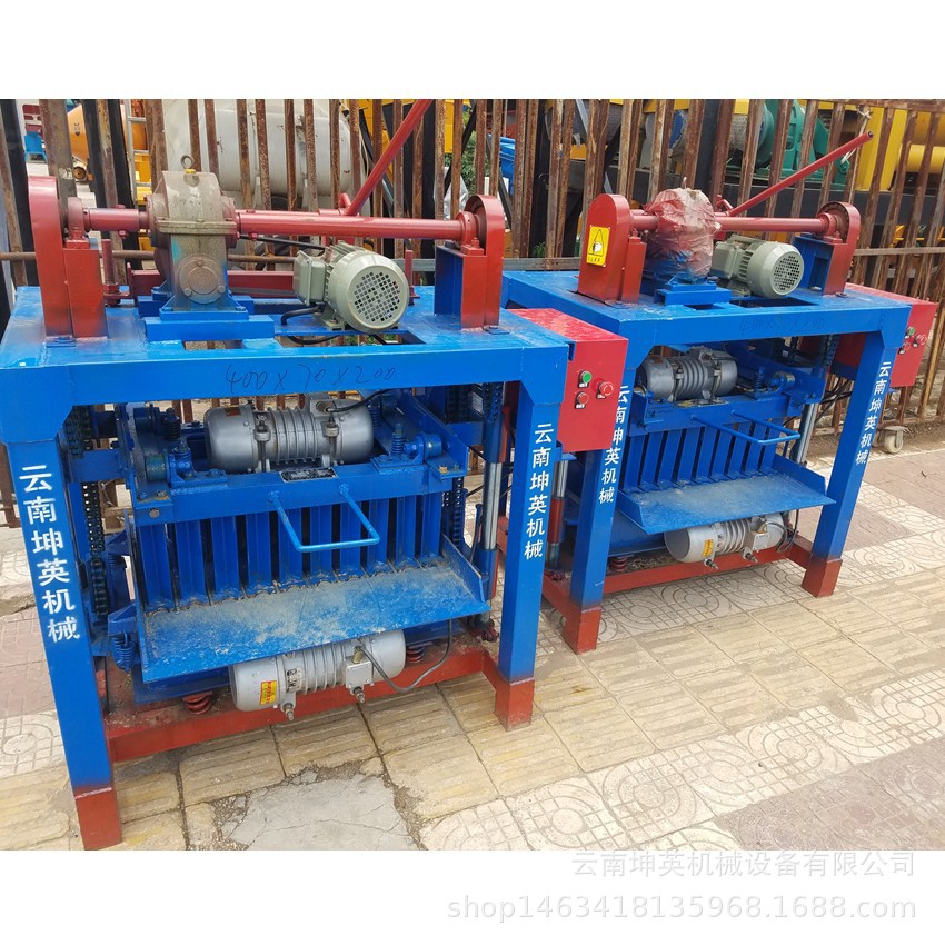 昆明小型多功能液压砖机 空心面包砖机 全自动彩色路面砖制砖机