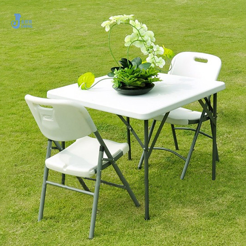 Ocio al aire libre silla de plástico Silla de entrenamiento de oficina portátil silla móvil Silla de comedor de plástico puesto plegable silla trasera al por mayor