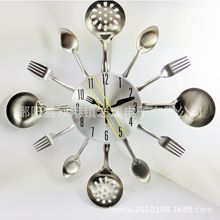 批发多种尺寸刀叉钟 餐具挂钟 勺子漏勺挂钟 餐叉创意礼品挂钟
