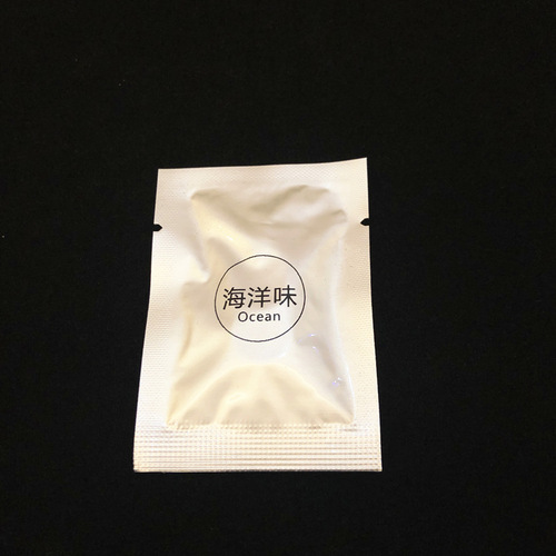 New Model Mickey Rabbit Air Outlet Perfume Holder for Universal Aromatherapy Perfume Cream with Long-lasting Fragrance, Single Packaging