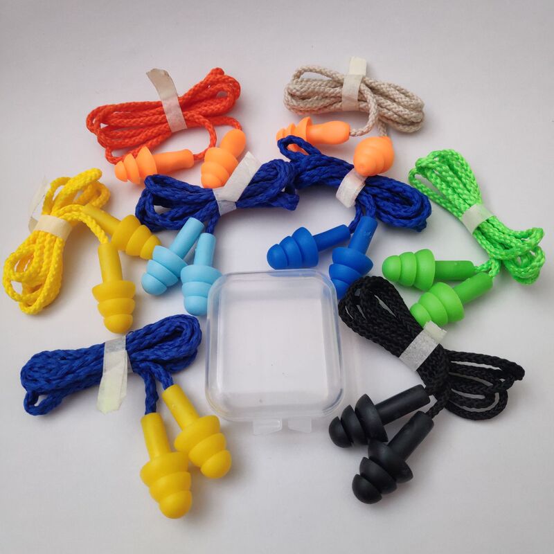 Boxed Color Christmas Tree Type Wireless Protection Silicone Soundproof Noise-proof Waterproof Swimming Industrial Sleep Earplugs