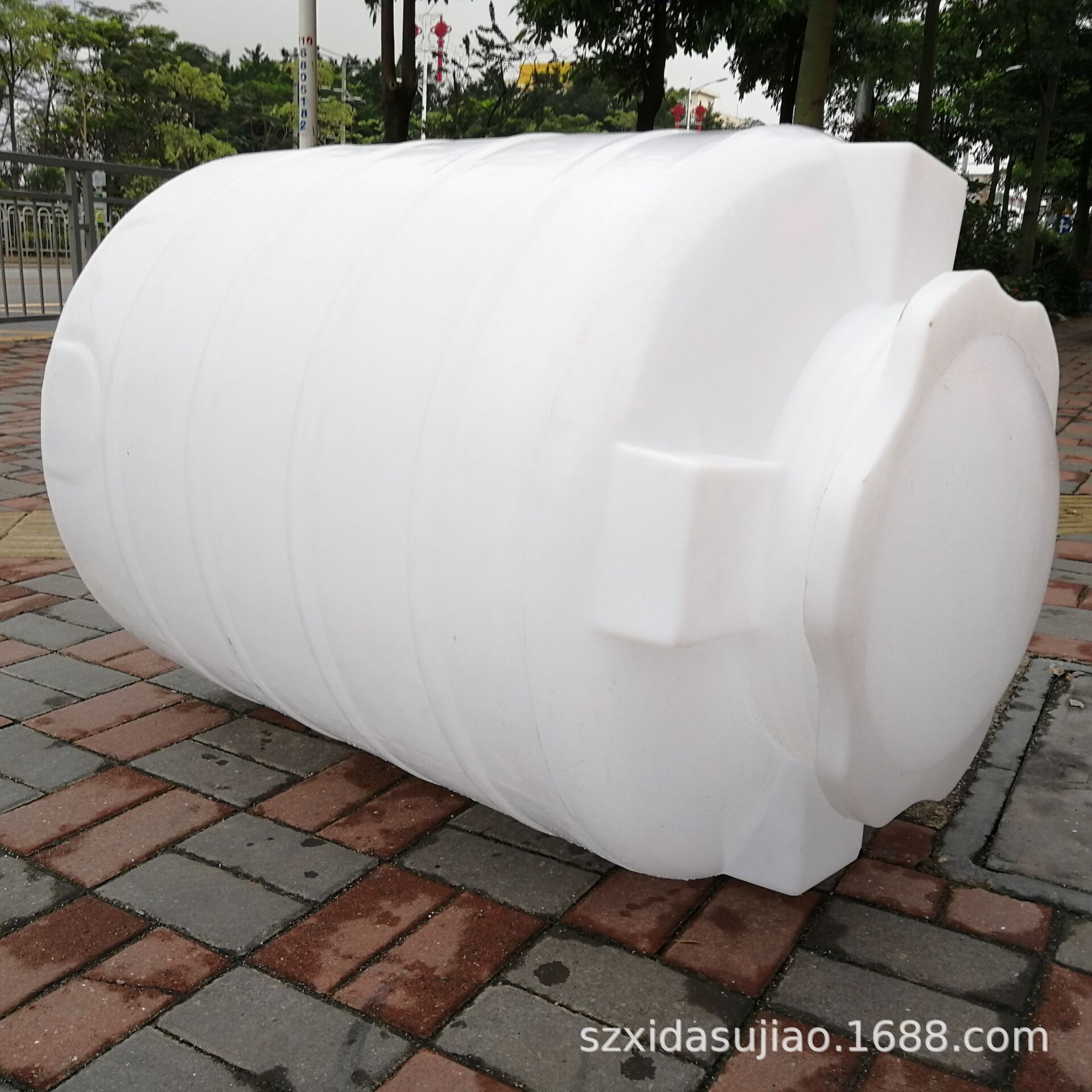 批发耐酸碱500 L塑料桶塑胶水箱  0.5吨 牛筋白色塑料桶