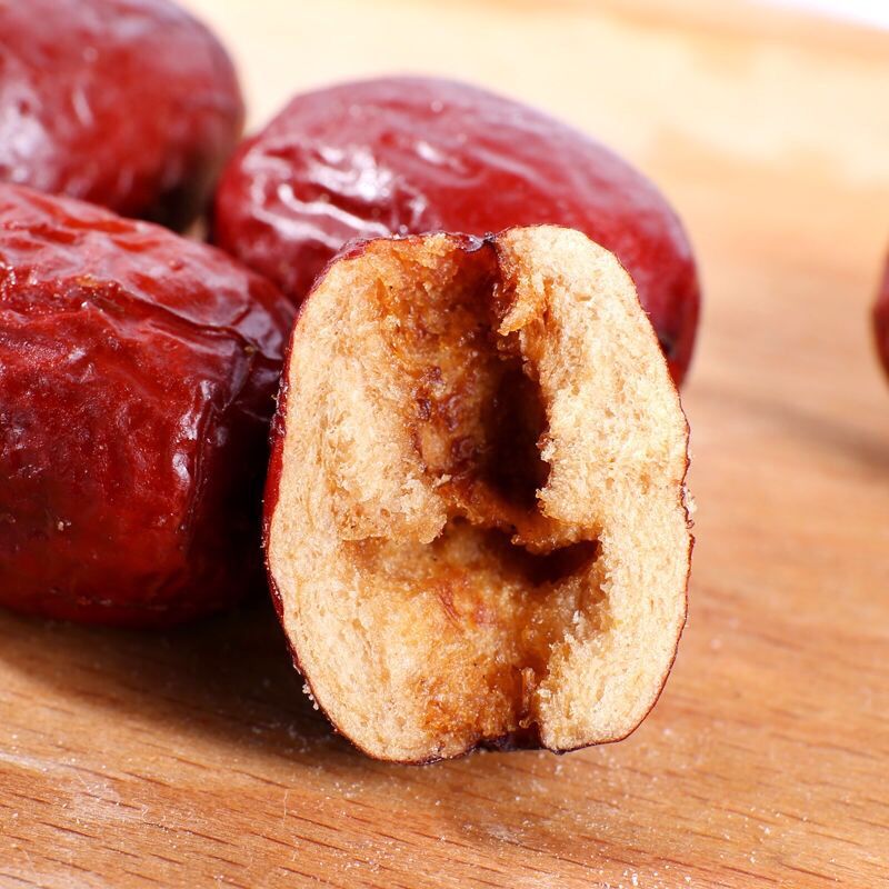 Manufacturer wholesale crispy dates coreless hollow crispy gray dates 250g casual snack crispy red dates crispy and sweet