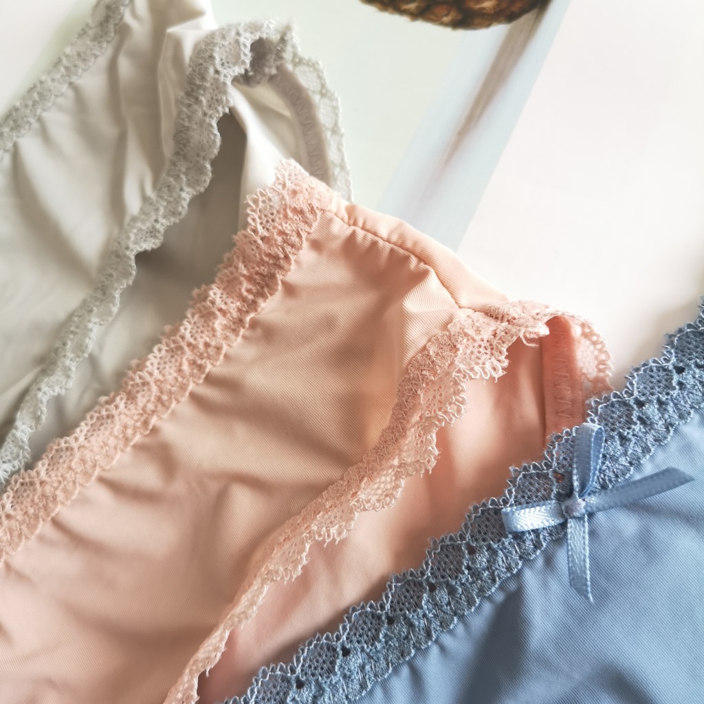 INS estilo cómodo color sólido simple cintura media estudiante ropa interior de seda de hielo verano de las Mujeres Nuevo estilo japonés Dalian caliente