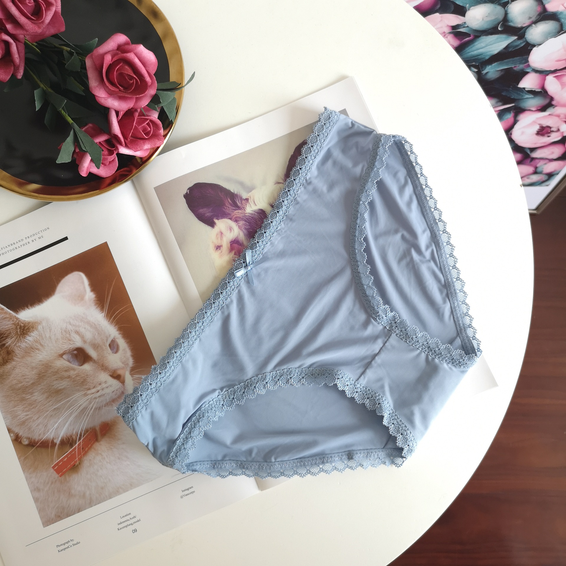 INS estilo cómodo color sólido simple cintura media estudiante ropa interior de seda de hielo verano de las Mujeres Nuevo estilo japonés Dalian caliente